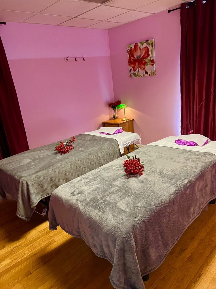 ZEN ZONE SPA Updated September 2024 16 Photos 12611 Northup Way