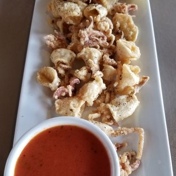 Francesco's - Calamari Appetizer - Italian Near Me - Claremore, Oklahoma Francesco's - Calamari Appetizer - Italian Near Me - Claremore, Oklahoma