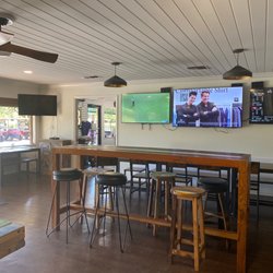 Winter Pines Golf Club - Pro shop cafe