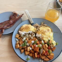Eggs Benedict