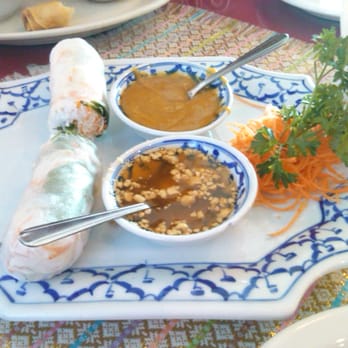 Thai Papaya Garden - Thai vegetable spring rolls. My favorites! - Thai Near Me - Euless, Texas