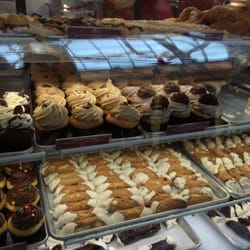 Carlo's Bakery