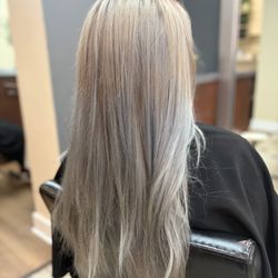Salon Elia