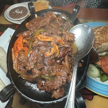 Mariachi Mexican Restaurant - Fajitas de Carne - Mexican Near Me - Millburn, New Jersey Mariachi Mexican Restaurant - Fajitas de Carne - Mexican Near Me - Millburn, New Jersey