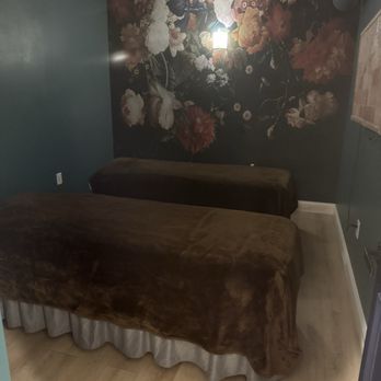 Rock Spa Club - Couples massage - Massage Near Me - South Orange, New Jersey Rock Spa Club - Couples massage - Massage Near Me - South Orange, New Jersey