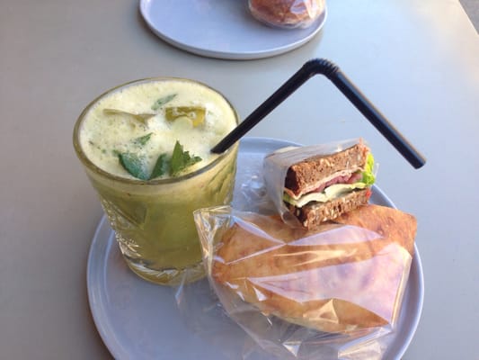 Wulff & Konstali - Islands Brygge by null