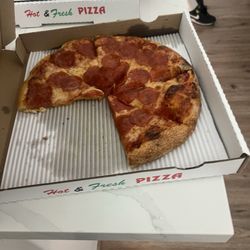 Fratelli's Pizza - Pepperoni