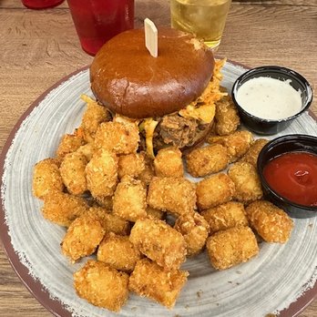 The Tack Room - American Near Me - Buckeye, Arizona