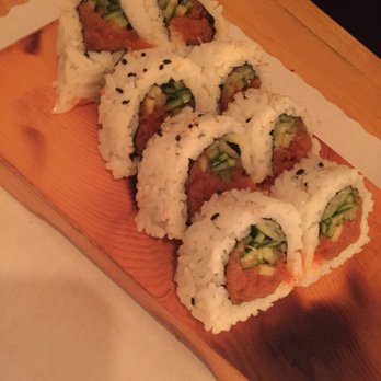 Sushi Bear - Spicy tuna roll - Sushi Bars Near Me - Tustin, California