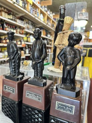 Mount Carmel Wines & Spirits by null