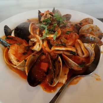Carmelina's - Frutti di mare - Italian Near Me - Boston, Massachusetts