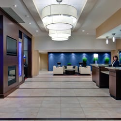 Holiday Inn Express & Suites Chatham South
