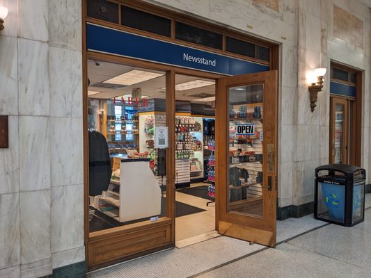 Penn Station-Baltimore by null