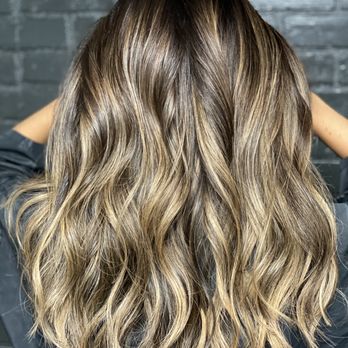 DV Hair Studio - Hair Salons Near Me - Flushing, New York
