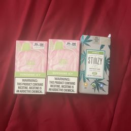 Sunshine Icy Flum pen & Birthday cake- hybrid, Stizzy pod.