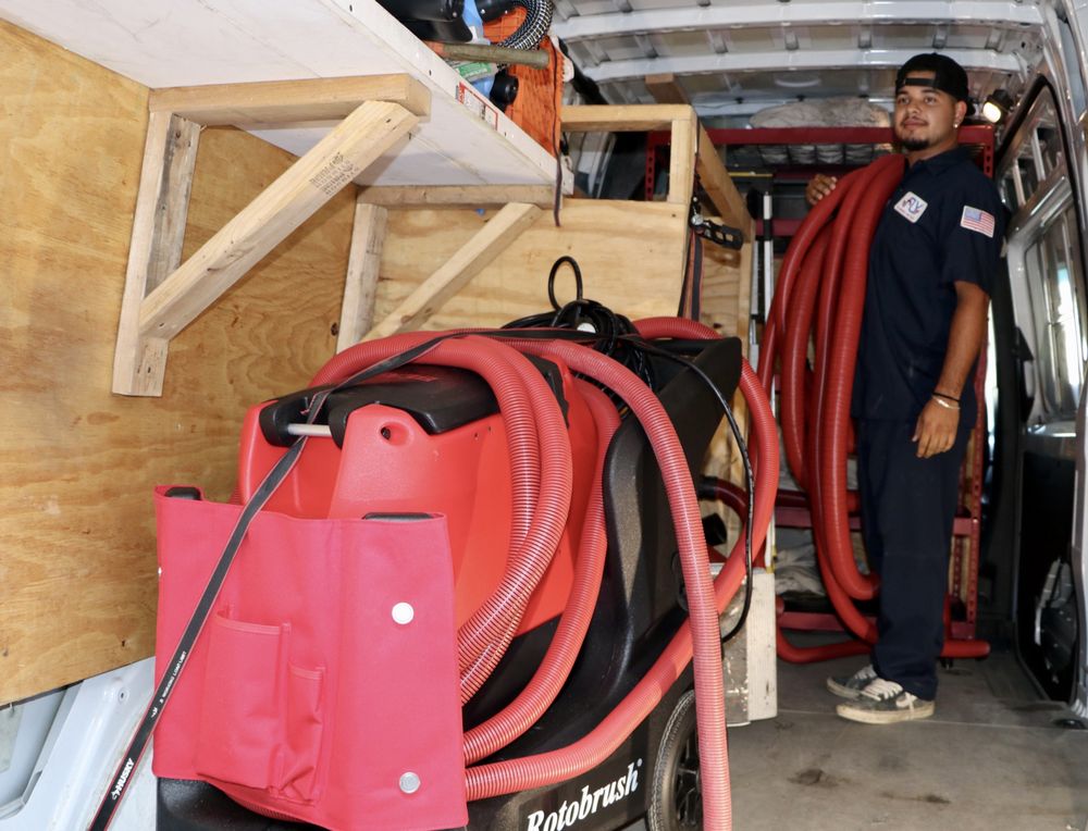 Slide of Fly Plumbing & HVAC