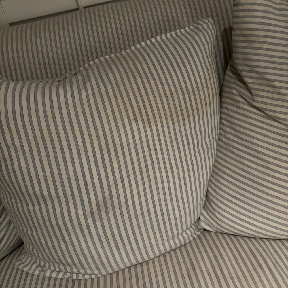 Jack Lingo Realtor - MASTER BEDROOM couch cushions - Real Estate Agents Near Me - Rehoboth Beach, Delaware Jack Lingo Realtor - MASTER BEDROOM couch cushions - Real Estate Agents Near Me - Rehoboth Beach, Delaware