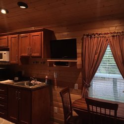 Durango KOA - Table, tv, dvd, refrigerator, coffee maker, microwave and sink.