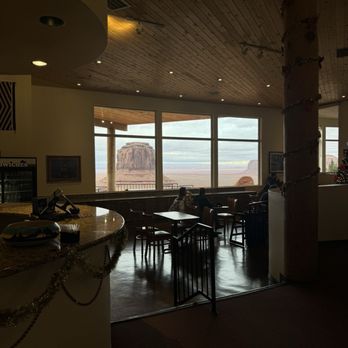 The View Restaurant - American Near Me - Monument Valley, Utah
