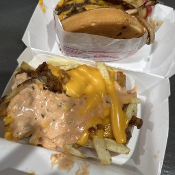 In-N-Out Burger - Burgers Near Me - Sherman Oaks, California In-N-Out Burger - Burgers Near Me - Sherman Oaks, California