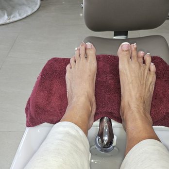 Sunlux Nail Spa - Nail Salons Near Me - Murrieta, California