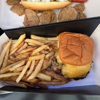 Tesla Diner - smash burger and fries - Diners Near Me - West Hollywood, California Tesla Diner - smash burger and fries - Diners Near Me - West Hollywood, California