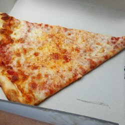 Eldrion's Pizza - cheese pizza slice