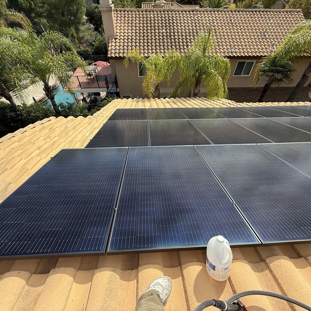 Anchor Watt - Dirty solar panels - Solar Panel Cleaning Near Me