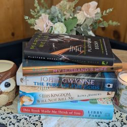 Woodland Book Nook