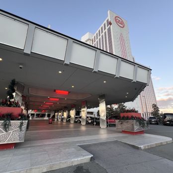 Crystal Lounge - 2026 February stay. Side entrance - Lounges Near Me - Reno, Nevada Crystal Lounge - 2026 February stay. Side entrance - Lounges Near Me - Reno, Nevada