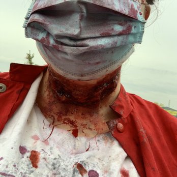 Devils Dungeon - And her slashed neck! Come check Devils Dungeon before i bleed to death - Haunted Houses Near Me - Nashville, Tennessee Devils Dungeon - And her slashed neck! Come check Devils Dungeon before i bleed to death - Haunted Houses Near Me - Nashville, Tennessee