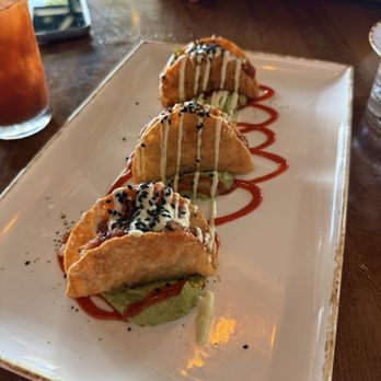 The Brant - Tuna tacos - New American Near Me - Huntington Beach, California The Brant - Tuna tacos - New American Near Me - Huntington Beach, California
