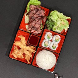 Maki Japanese & Vietnamese Cuisine