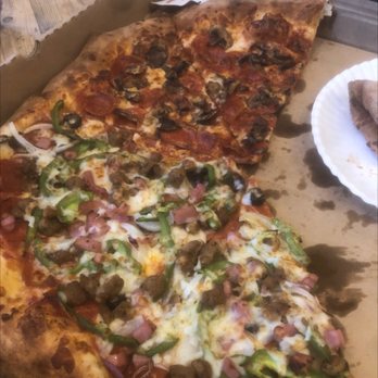 Roma's Pizza - Half supreme/half pepperoni + mushrooms large pizza - Pizza Near Me - Houston, Texas