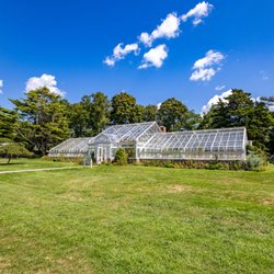 The Mansion at West Sayville - Our greenhouse - the ultimate photo backdrop.