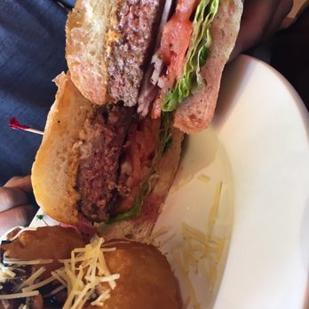 Dad's Kitchen - Cheeseburger - New American Near Me - Fair Oaks, California Dad's Kitchen - Cheeseburger - New American Near Me - Fair Oaks, California