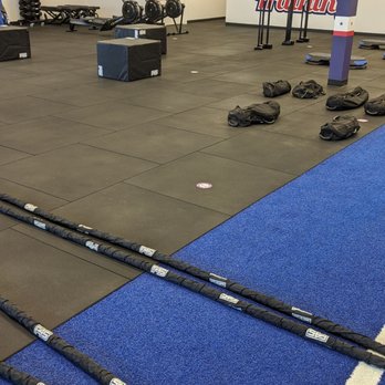 F45 Training Chesterfield - Ropes, box jumps, & rowing are just a few of today's cardio stations. - Trainers Near Me - Chesterfield, Missouri F45 Training Chesterfield - Ropes, box jumps, & rowing are just a few of today's cardio stations. - Trainers Near Me - Chesterfield, Missouri