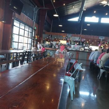 The Yard Food Park - Nice AC inside large dining area with rest rooms & free water. - Food Court Near Me - Salem, Oregon