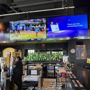 Bit of Grub - Bar - Comfort Food Near Me - Dallas, Texas