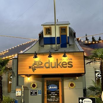 Duke’s Seafood Bellevue - Store front - Seafood Near Me - Bellevue, Washington