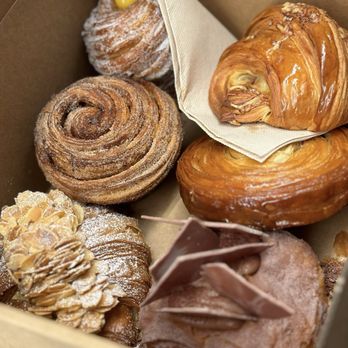 Lune Cbd - Coffee & Tea Near Me - Melbourne, VIC Lune Cbd - Coffee & Tea Near Me - Melbourne, VIC