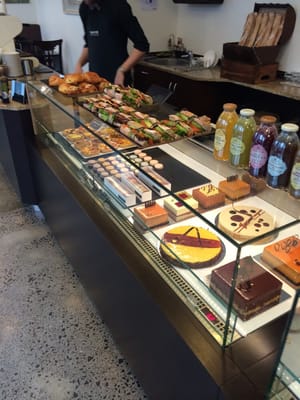 VANIYÉ Patisserie - Parnell by null