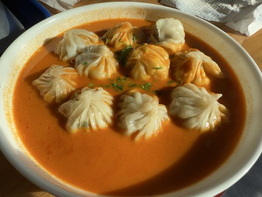 Mom's MoMo and Deli by null