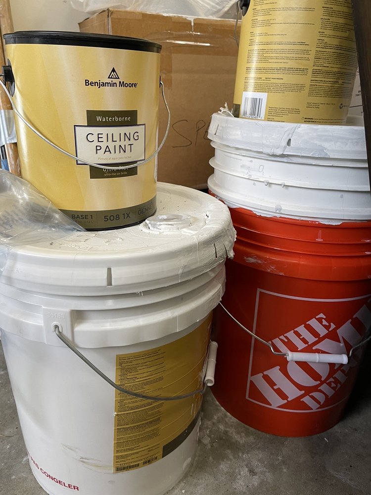 Slide of Rockstar Moving and Handyman services