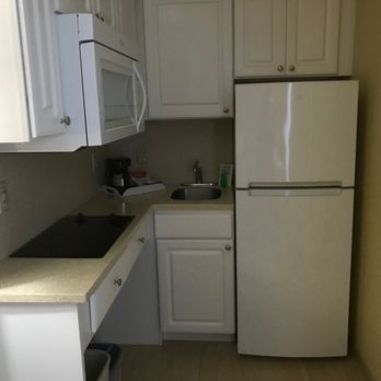 Navy Lodge - Nice little kitchenette - Hotels Near Me - Lemoore, California