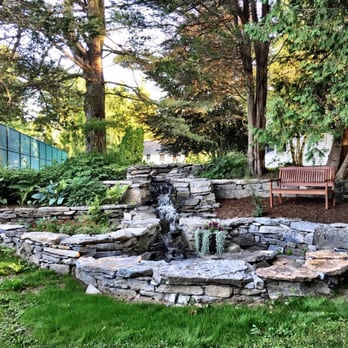 Basin Harbor Resort - Lake Champlain - Another garden - Hotels Near Me - Vergennes, Vermont