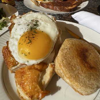 The Cafe at The Inn - Breakfast Sandwich with Chicken substitute (sausage is the original on the menu) - Coffee & Tea Near Me - Benicia, California