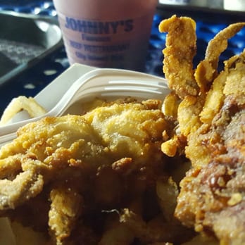 Johnny's Reef Restaurant - Soft Shell Crab! - Seafood Near Me - Bronx, New York Johnny's Reef Restaurant - Soft Shell Crab! - Seafood Near Me - Bronx, New York