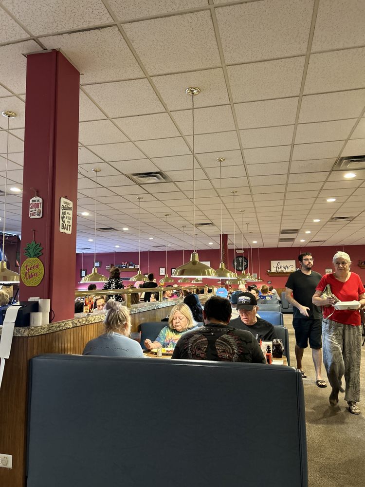Poor Richard's Cafe