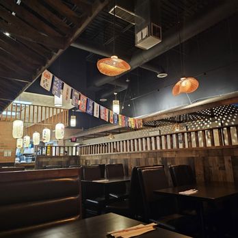 Kami Ramen Bar - the interior of the restaurant - Ramen Near Me - Memphis, Tennessee